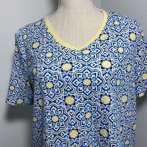 Kim Roger’s Womans Size Large Blue & Yellow Patterned Short Sleeve Top